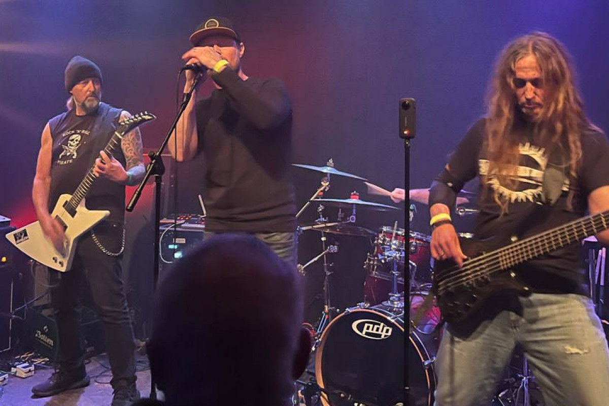 SPOILER Band Photo